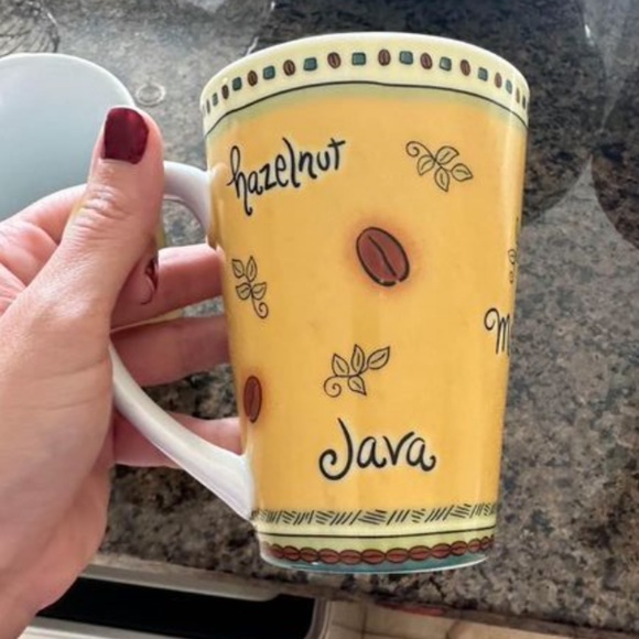 Set of 4 Coffee Mugs - Picture 2 of 6